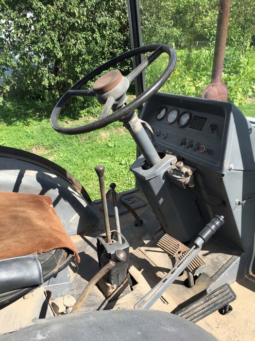 Трактор ХТЗ-2511  Т-25