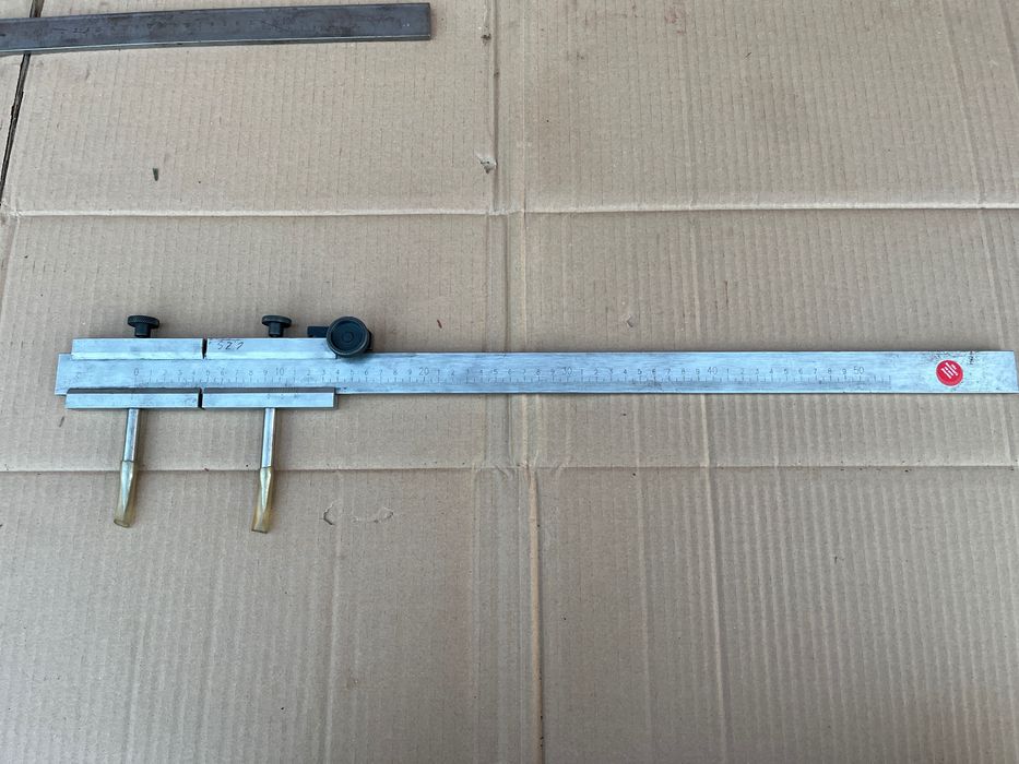 Suwmiarka traserska z rysikiem 500 mm – precyzyjna