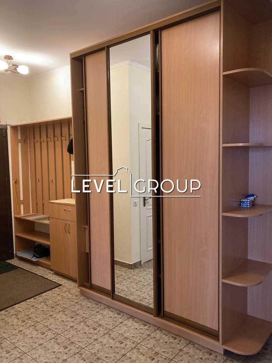 БЕЗ% .Продаж 2 к. кварт. 83 м. вул. Коновальця 36- м. Печерська 10 хв.