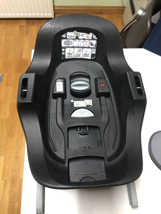 Fotelik samochodowy Britax Römer Baby-Safe i-size