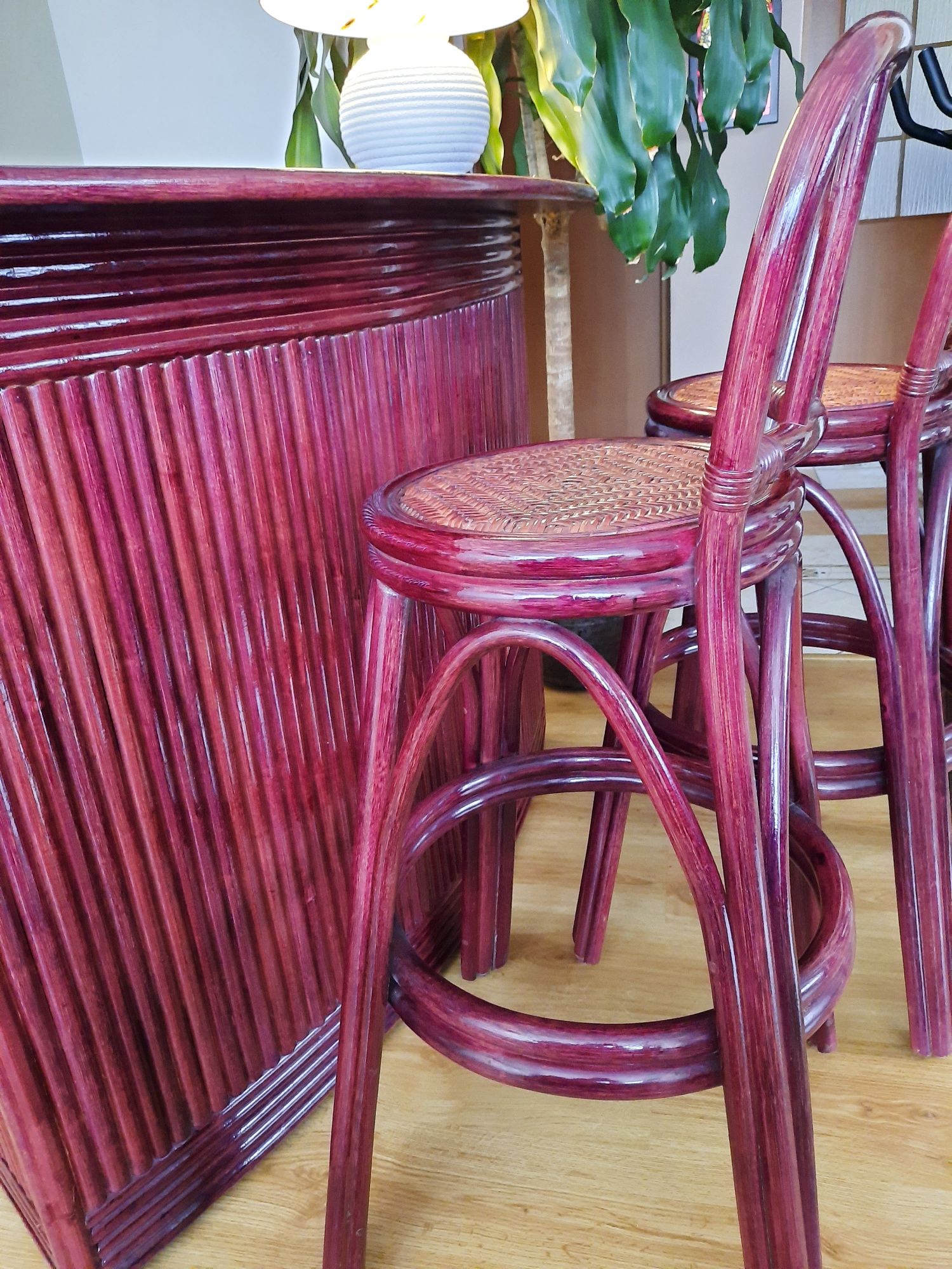 Barek bambusowy  + dwa krzesła