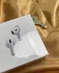 Oryginalne słuchawkiAppleAirPods4A.N.C