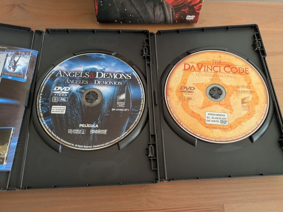 Pack 2 DVDs " Código DaVinci + Anjos e Demonios " (Como Novo)