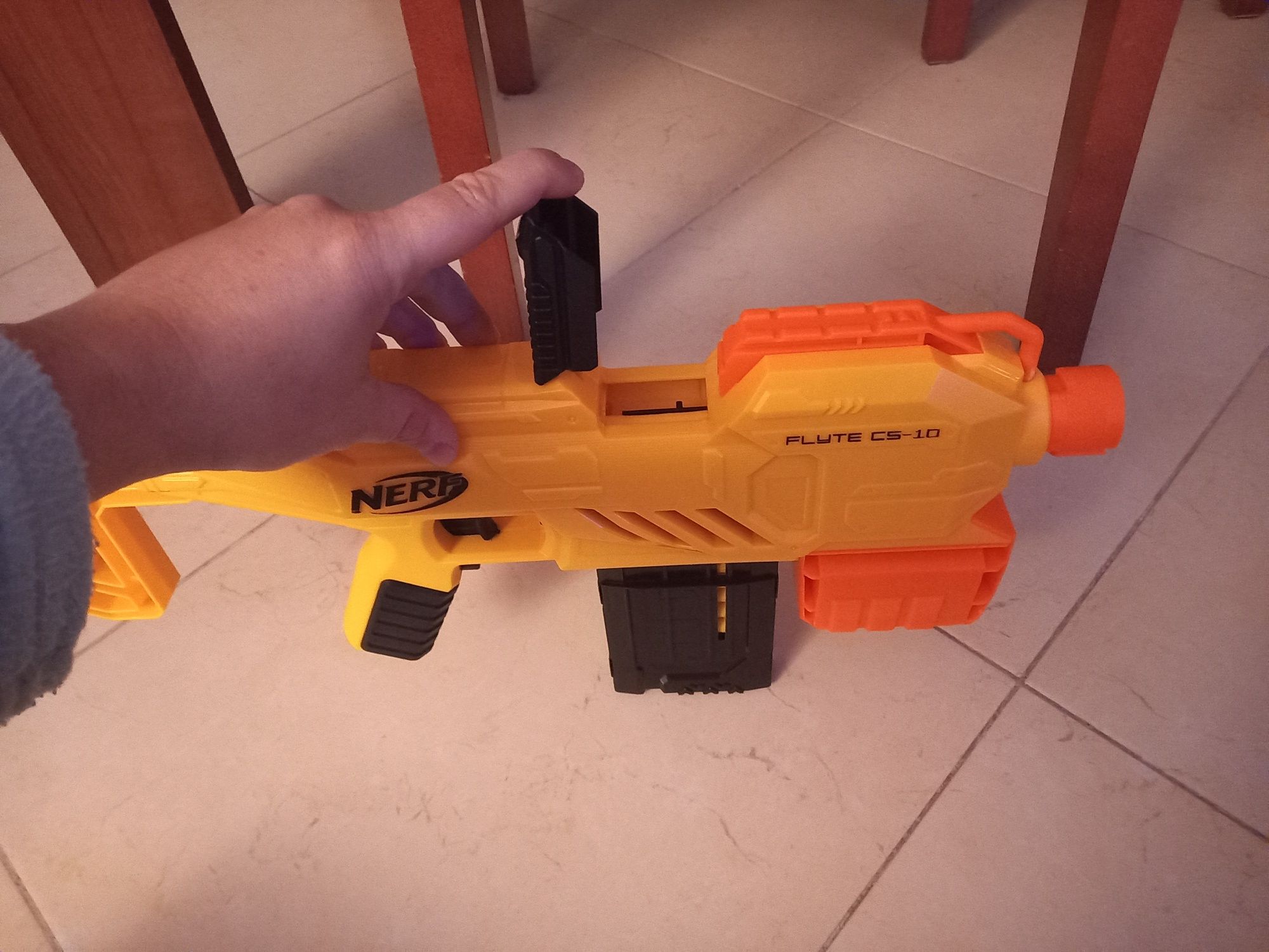 NERF- alpha strike flyte cs-10