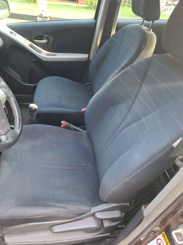 Okazja Toyota Yaris 1.4d sprawna mały przebieg.