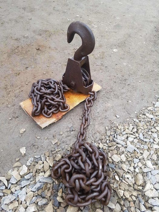 Łańcuch techniczny z hakiem