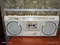 Продам магнитофон GRUNDIG rr455