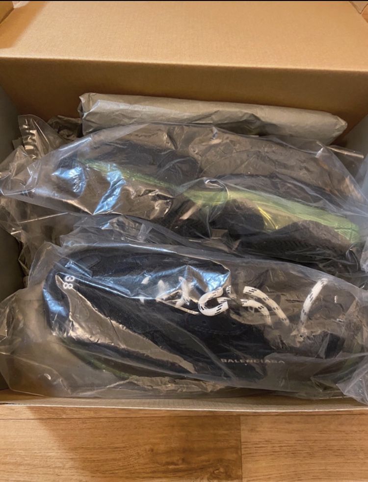 Balenciaga Triple s sneaker 38