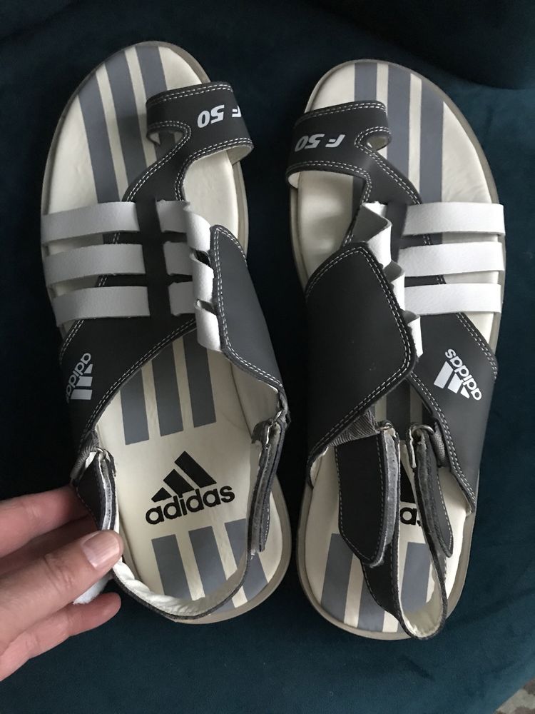 Сандалі Adidas   розмір 46 , 29 cм