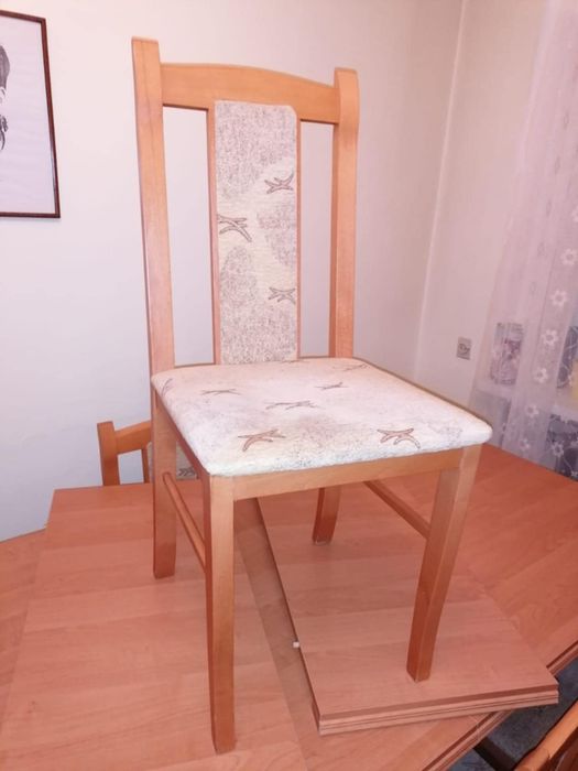 Sprzedam zestaw: stół + 6 krzeseł