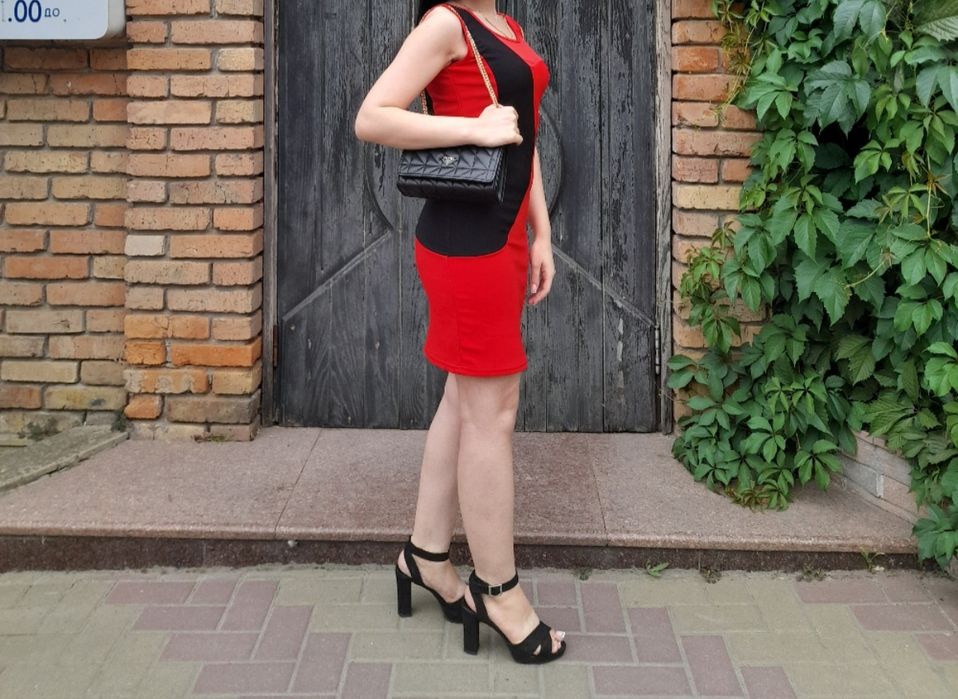 сукня міні маленька