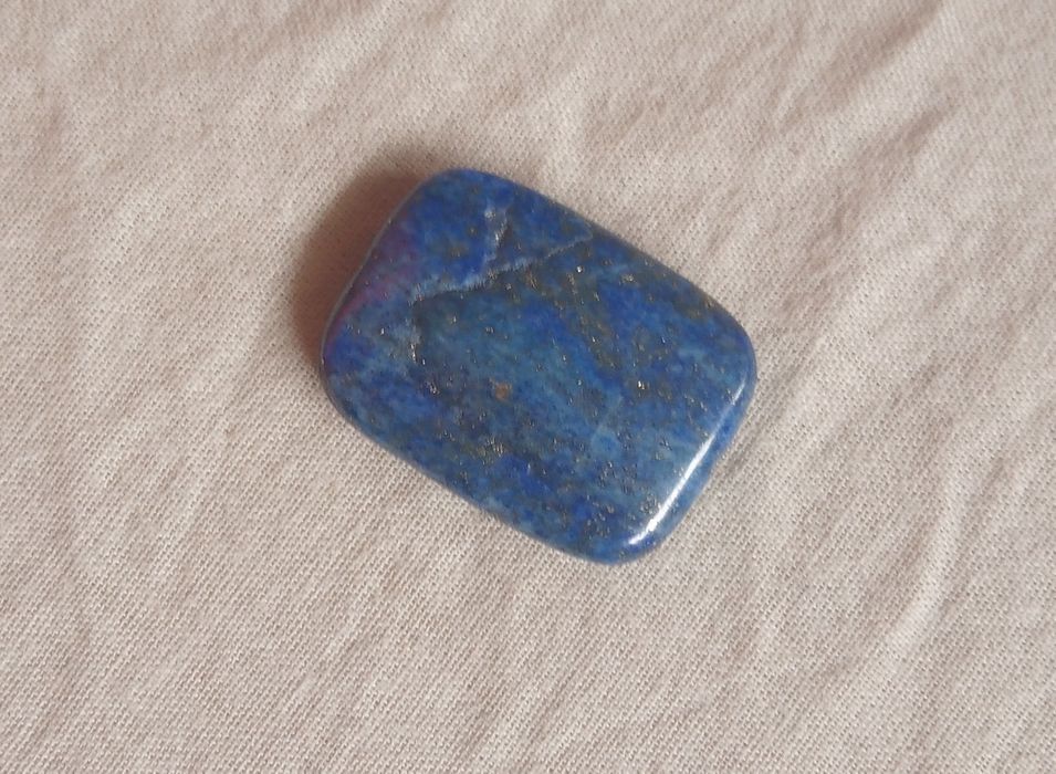 Lazuryt otwór kamien lapis lazuli