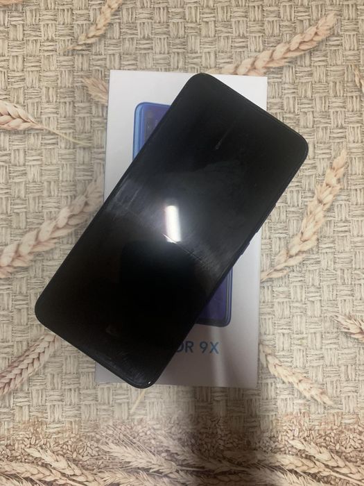 Телефон honor 9x