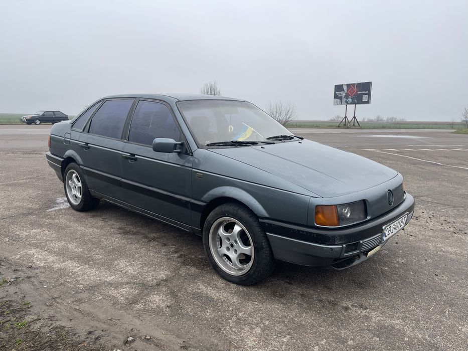 Продам Passat B3 1.8