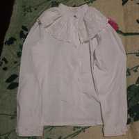 Продам белую школьную блузку