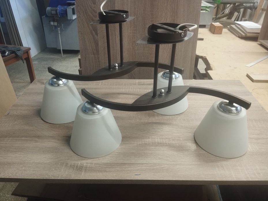 Żyrandole stan bardzo dobry +