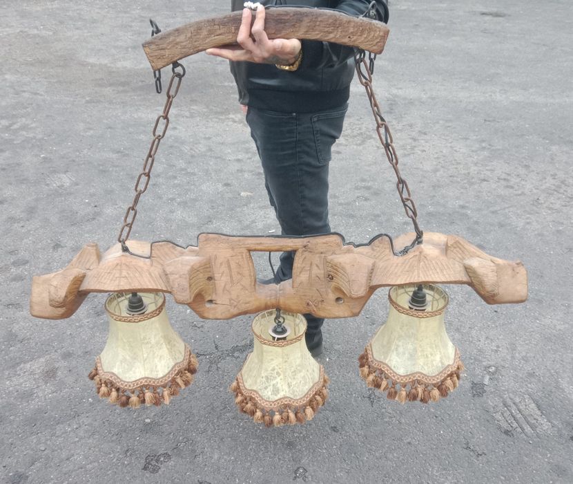 Ekskluzywna lampa rustykalna antyk  z litego drewna – ręczna praca, un