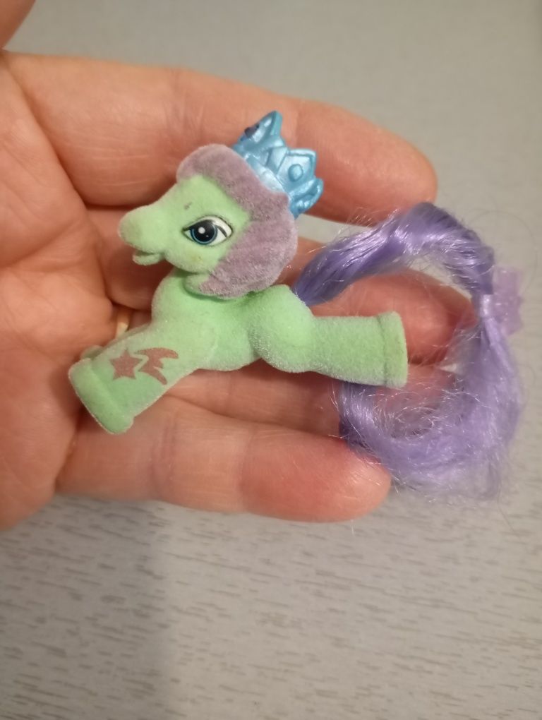 Unicórnios miniaturas