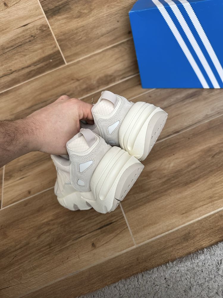 Кроссовки Adidas ZX22 Boost