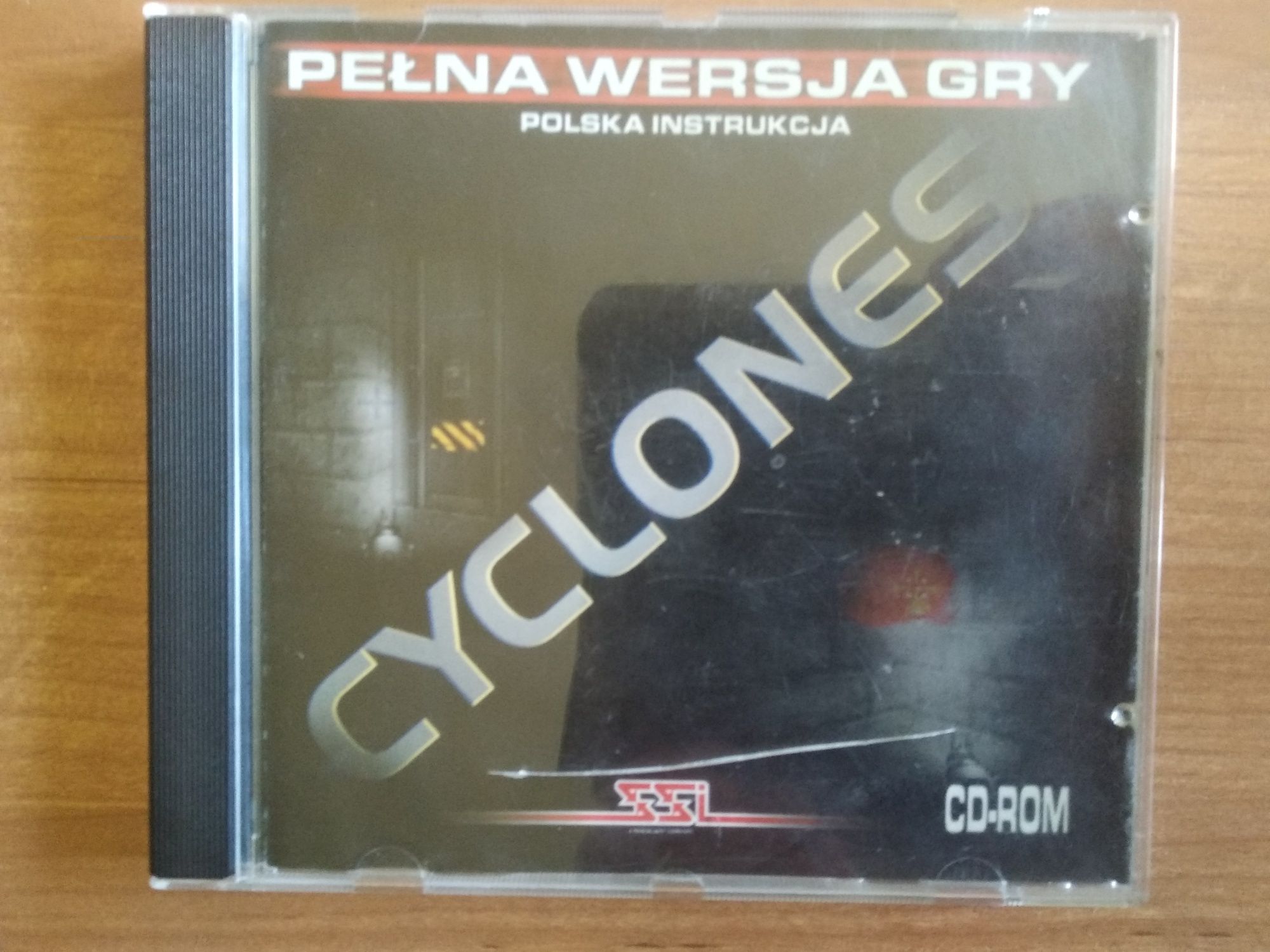 Cyclones retro FPS CD na PC