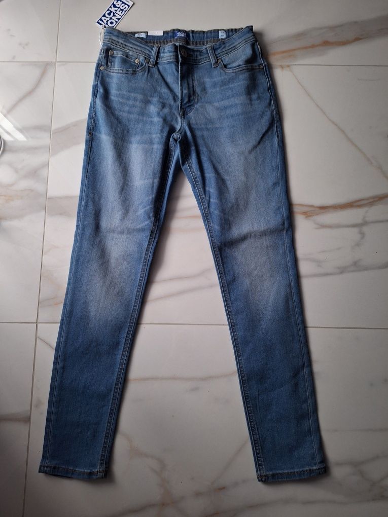Spodnie jeans s rurki meskie