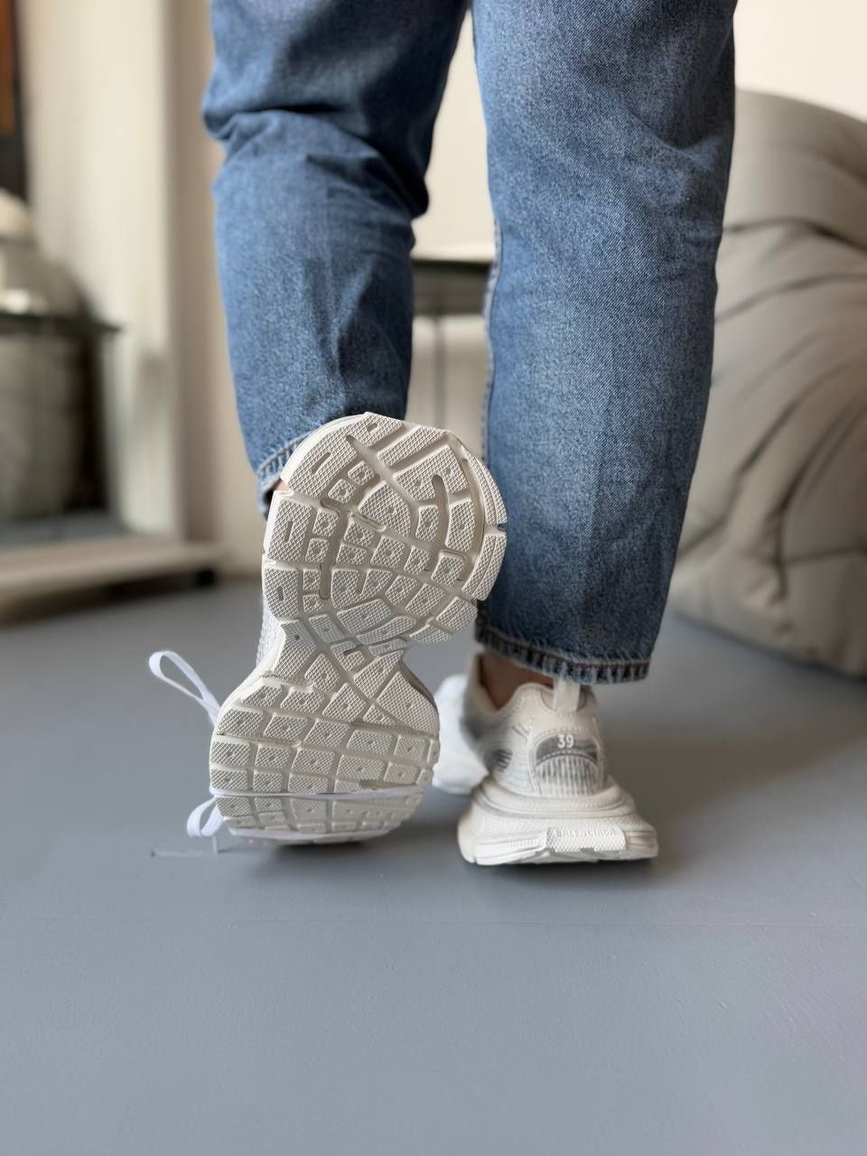 Balenciaga 3XL White
