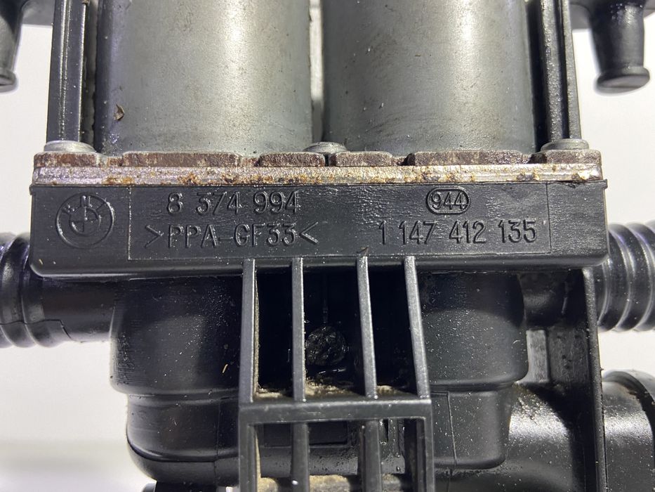 Клапан Тосолу Печки с Помпою БМВ Е39 Е38 Е53 М57 М52 М62 7412135