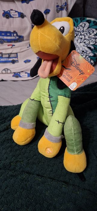 Nowa maskotka Pluto Disney halloween sambro metki dźwięki