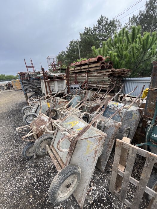 Carrinho de mão obra grueta