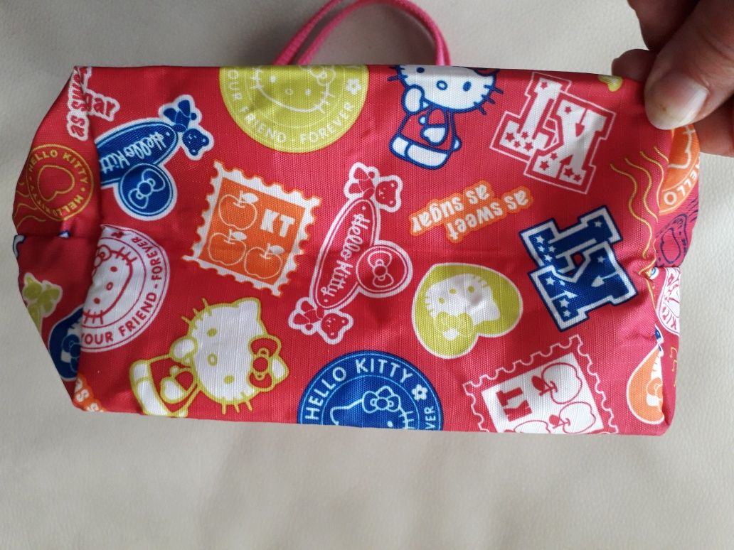 Bolsa lancheira Hello Kitty