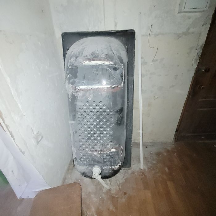 Продам ванну б/у