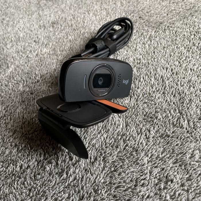 Веб камера Logitech C525