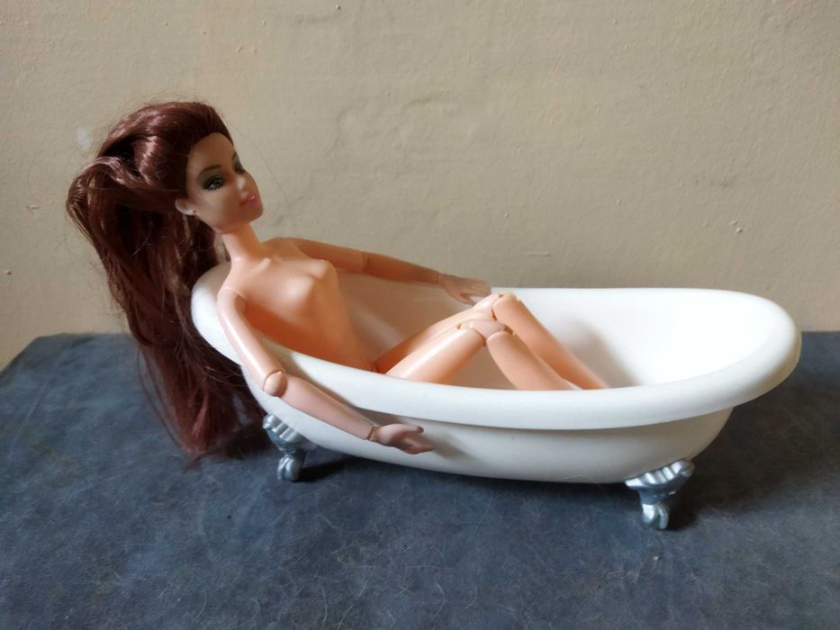 Продам х/б  полотенце для купания и игрушки для купания .