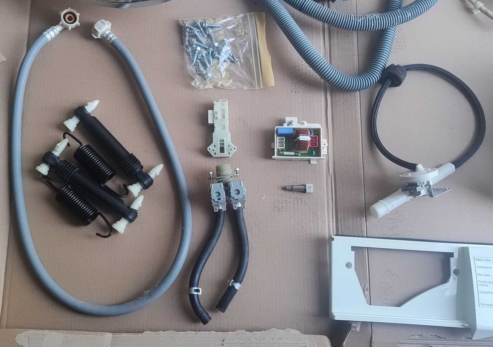 Pozostałości (sprawne) po pralce LG WD-12390NDK