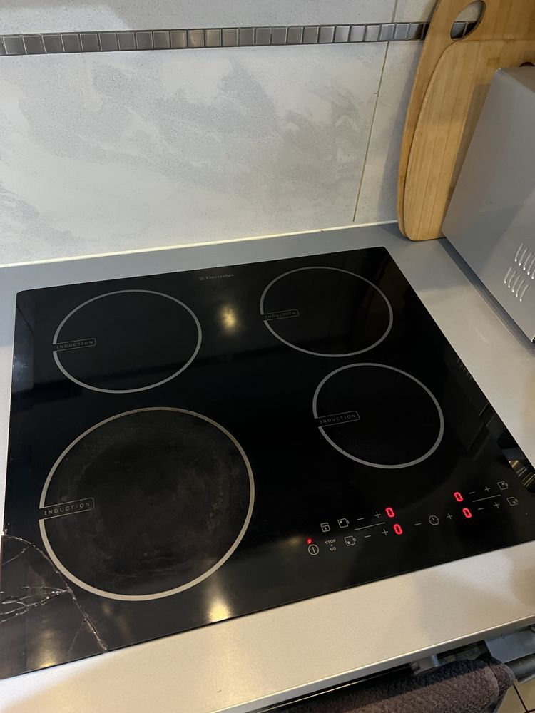 Płyta indukcyjna Electrolux