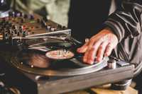 DJ Karnet 4h - trenuj na dowolnym sprzęcie DJ | Hoża 9 | WSDJ
