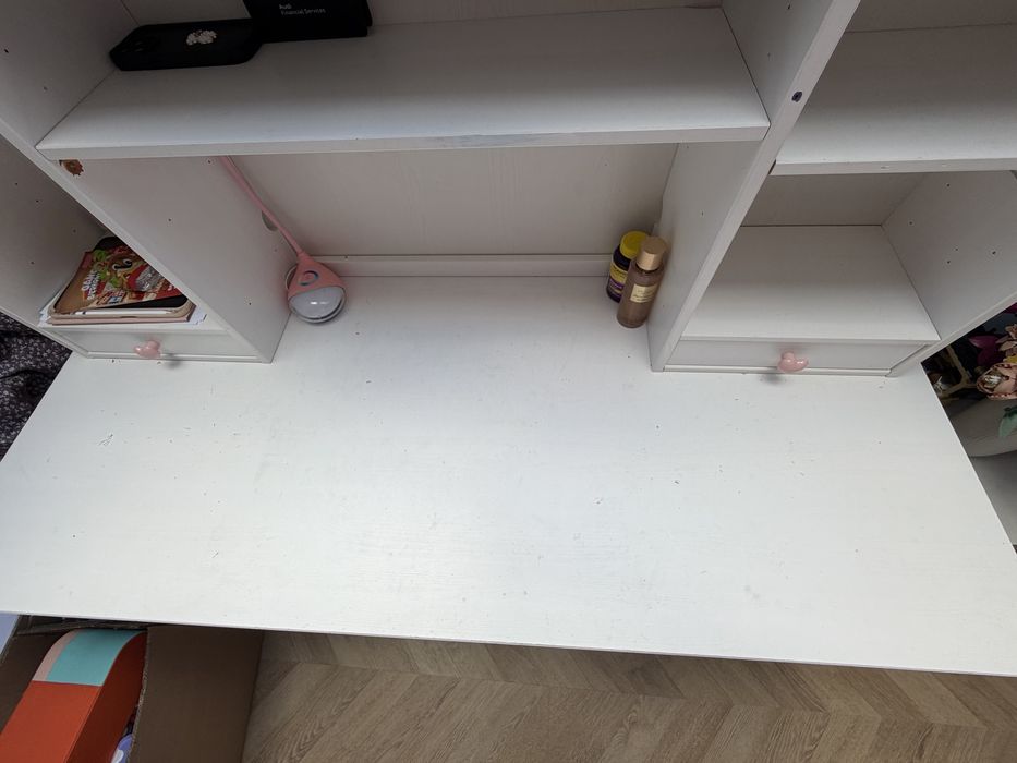 Biurko z nadstawką Ikea Hemnes stan dobry. Rezerwacja