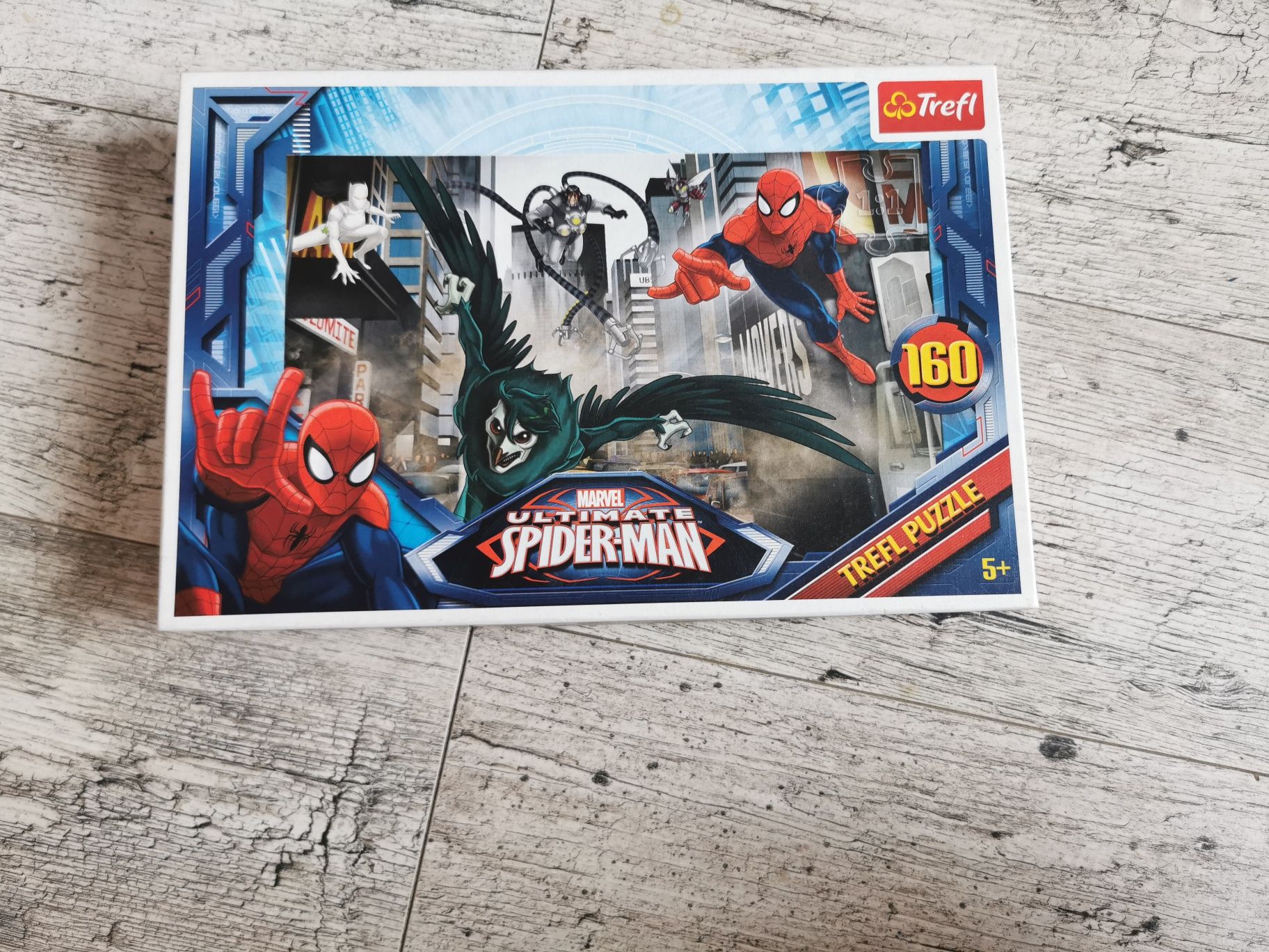 Puzzle Spiderman 160