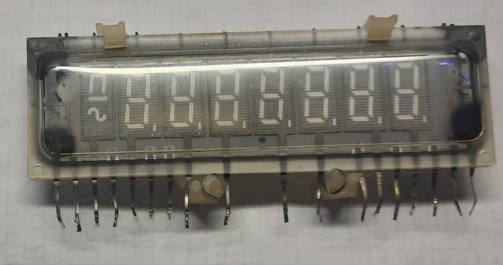 ИВ-6;  ИВ-8;   ИВ-26; ИВ-27;  ИЛЦ1-8/8  люминисцентный индикатор