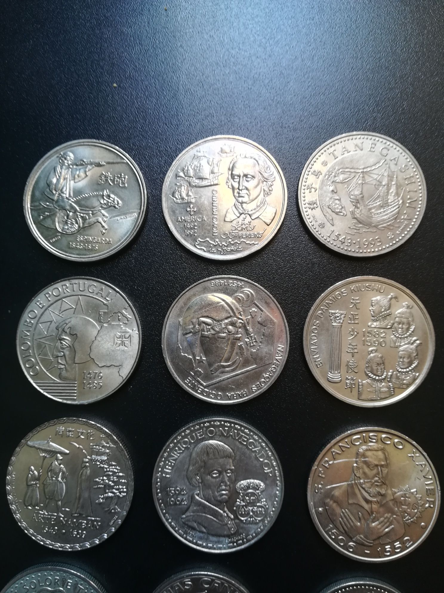 Moedas de coleção descobrimentos 100 e 200 escudos.