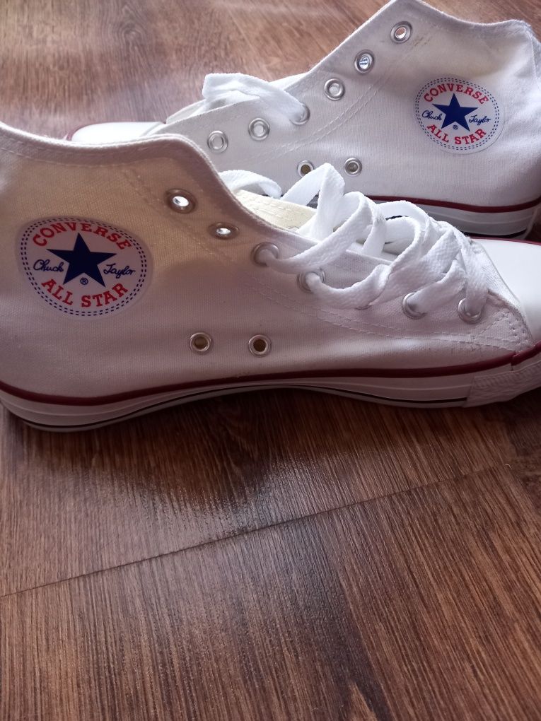 Tramki białe Converse