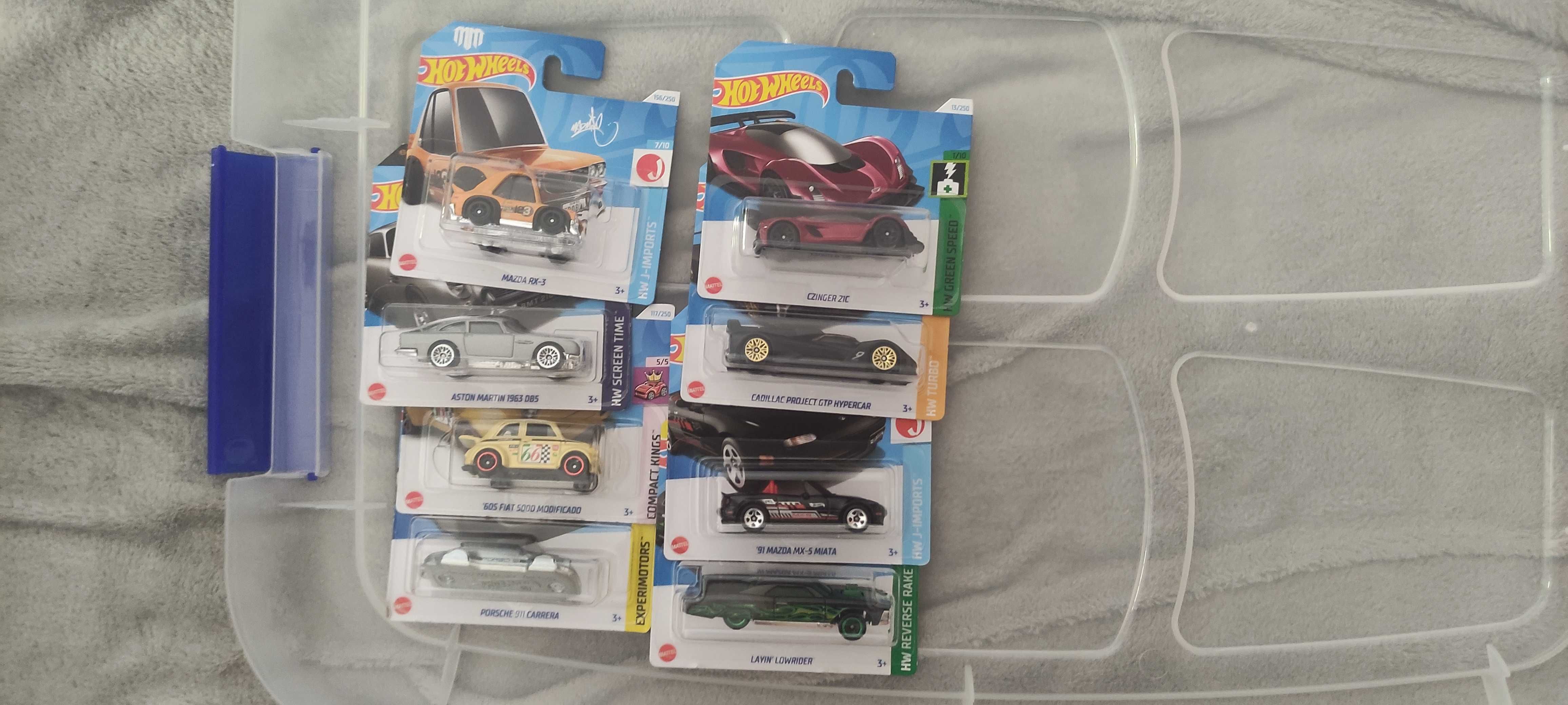HotWheels e outros  *Novos* e SELADOS