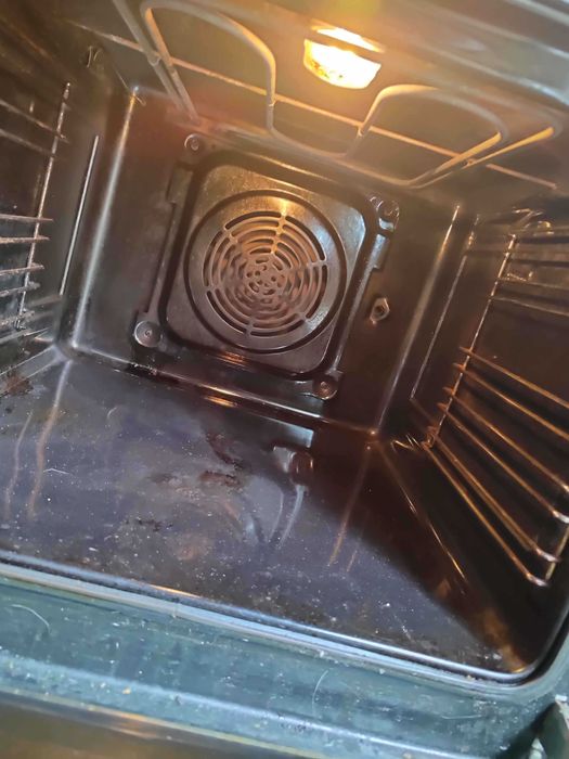 Kuchnia gazowa. SPRAWNA