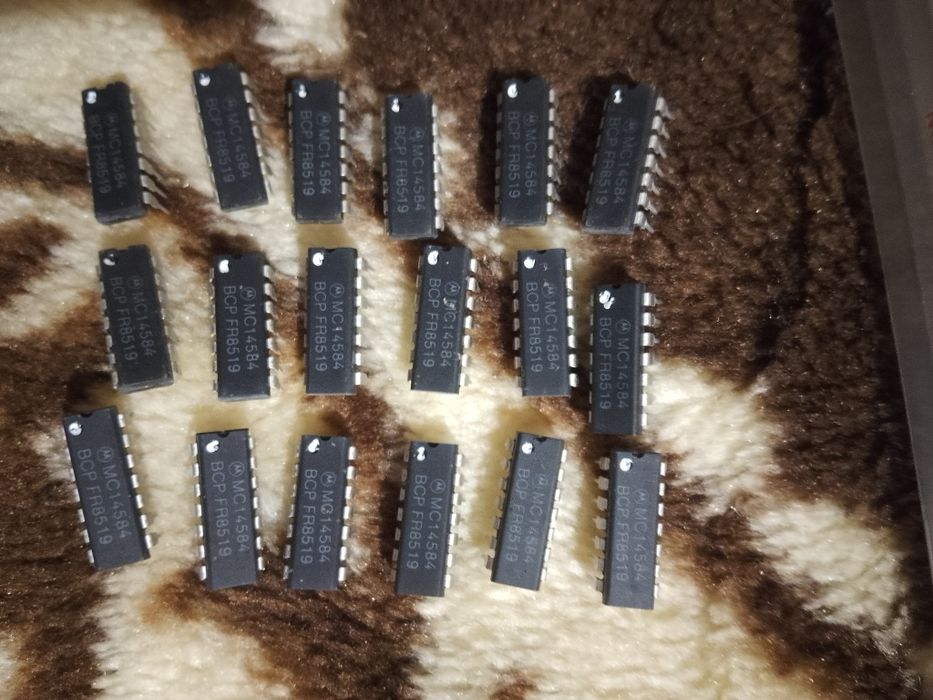 Продам радио детали микросхемы