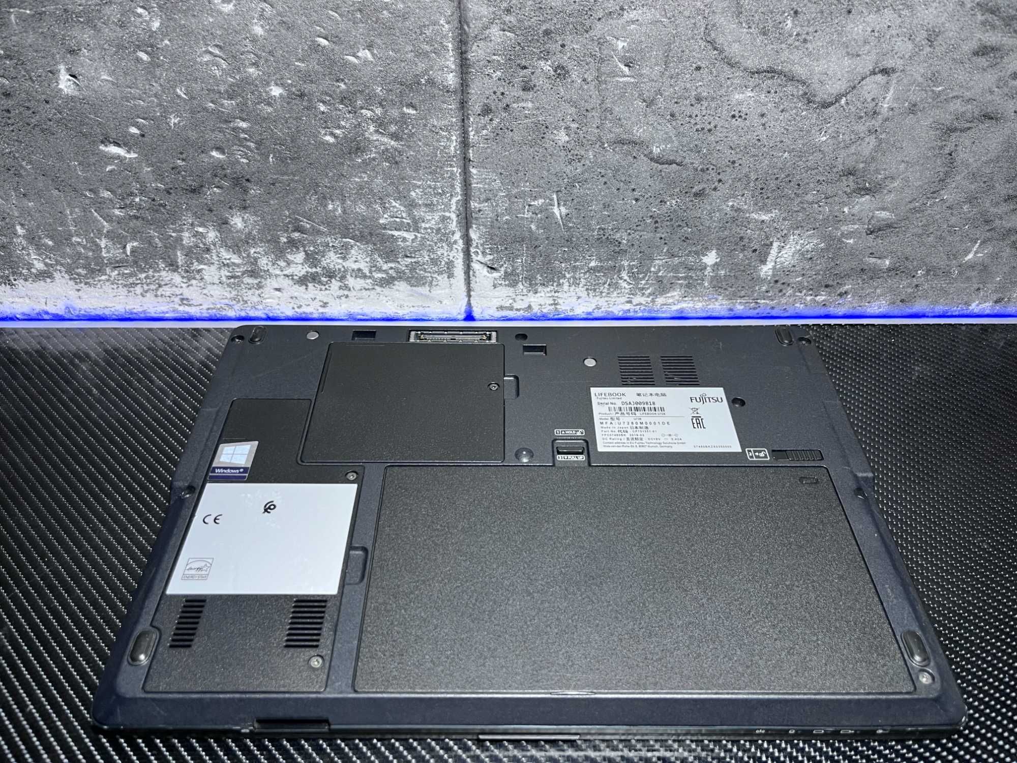 Fujitsu Lifebook | Mały japoński potwór | i5-8250U 16GB 512GB FHD  W11