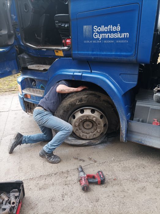Serwis mobilny Tir Pomoc Drogowa Holowanie Tir Piła