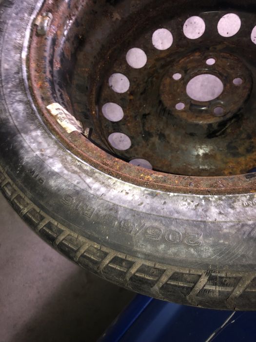 Zapas. Koło zapasowe do bagażnika. Stan jak na zdjeciach