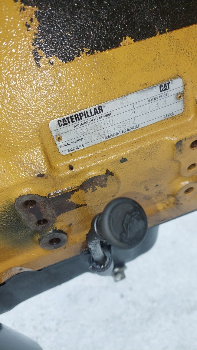 Silnik cat c 4.4  przesiewacz koparko ładowarka