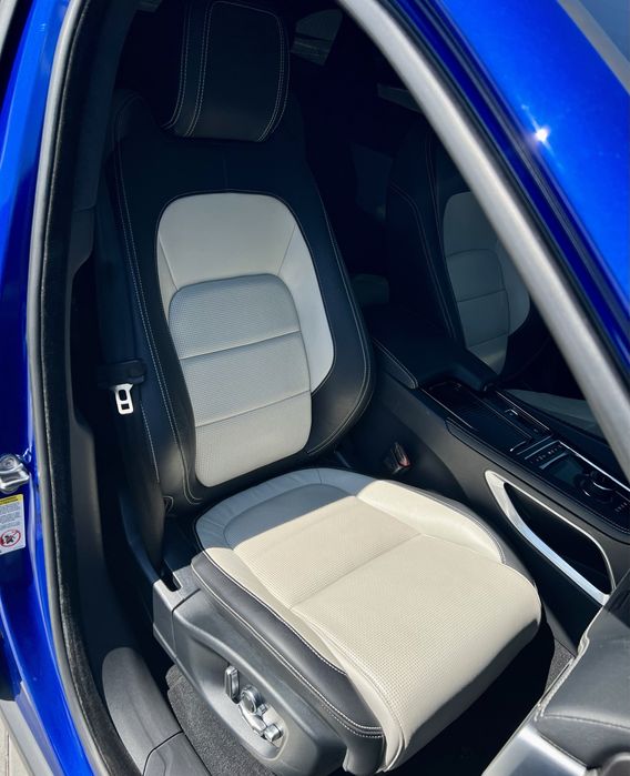 Продам Jaguar F-pace R-sport 2019