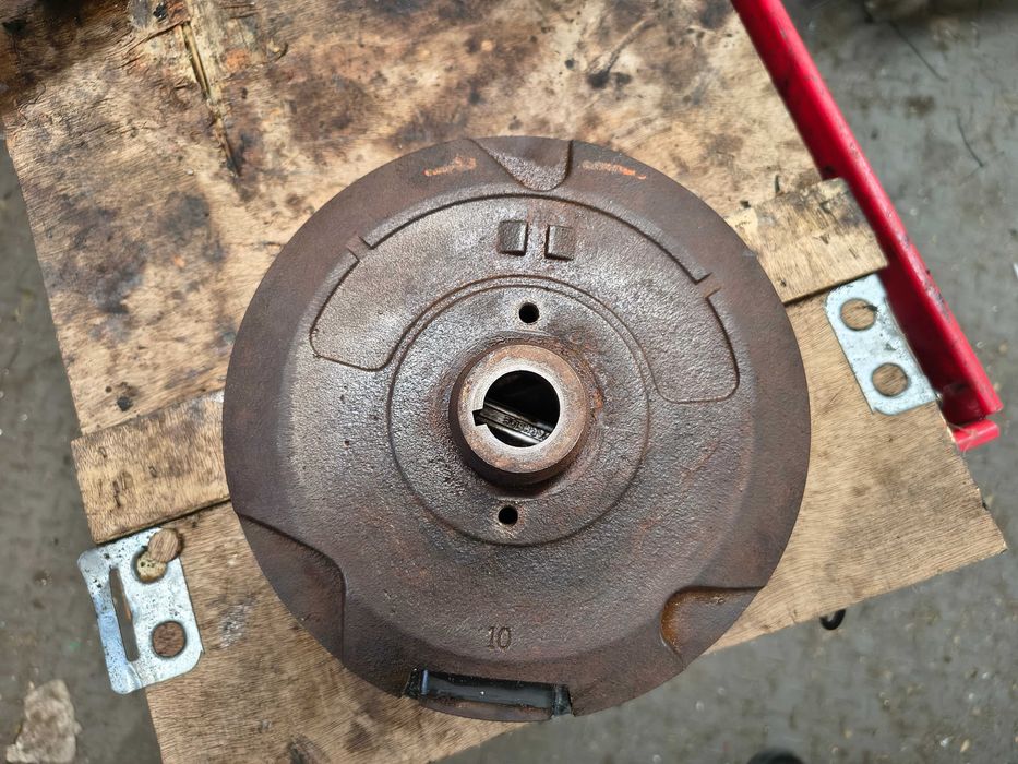 Koło zamachowe magnesowe wentylator briggs stratton kosiarka traktorek
